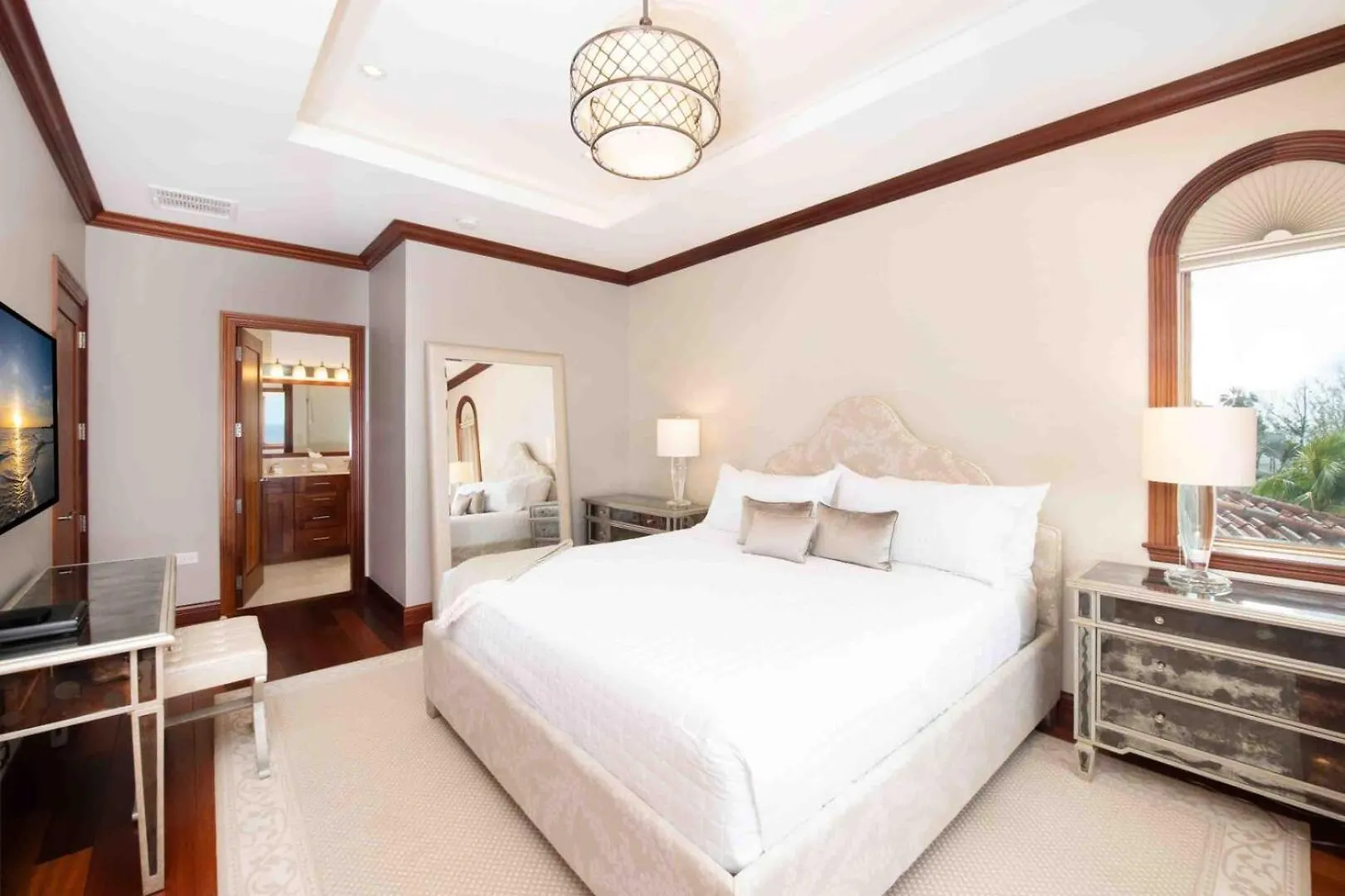 Villa Casa Luna 5 George Town Cayman Islands