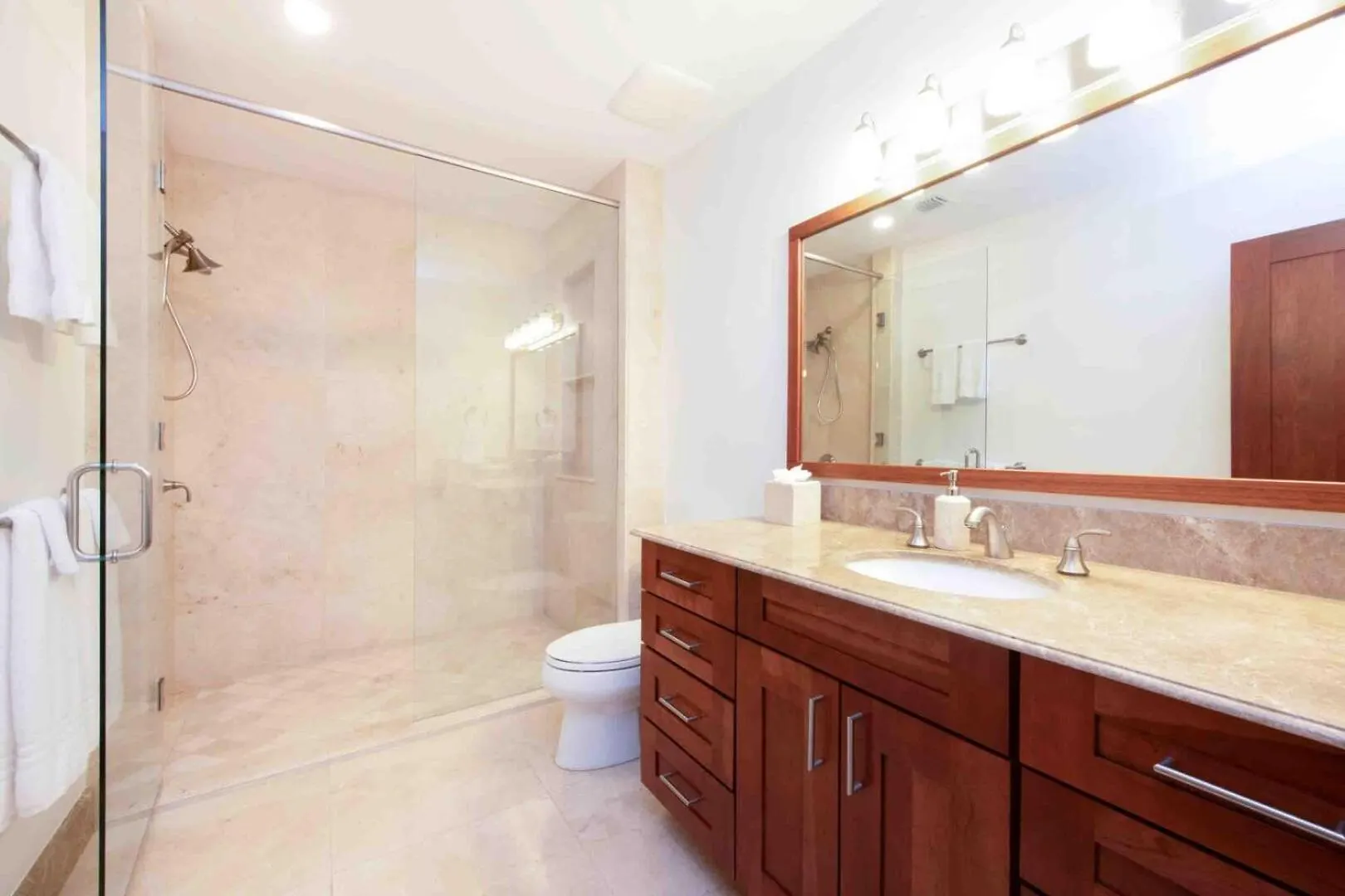 Casa Luna 5 George Town Cayman Islands