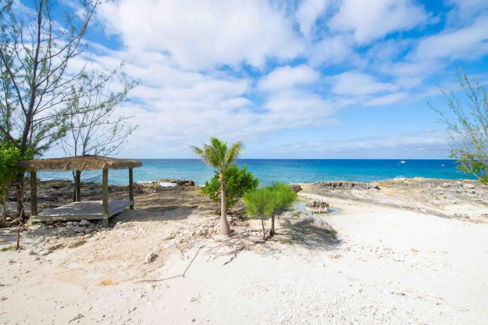 Casa Luna 5 George Town Cayman Islands